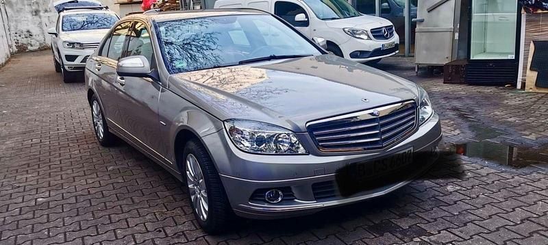 Beige Gebraucht 2007 Mercedes C180 Elegance Limousine | 5.700 € (Fairer Preis) - Bild 1/4