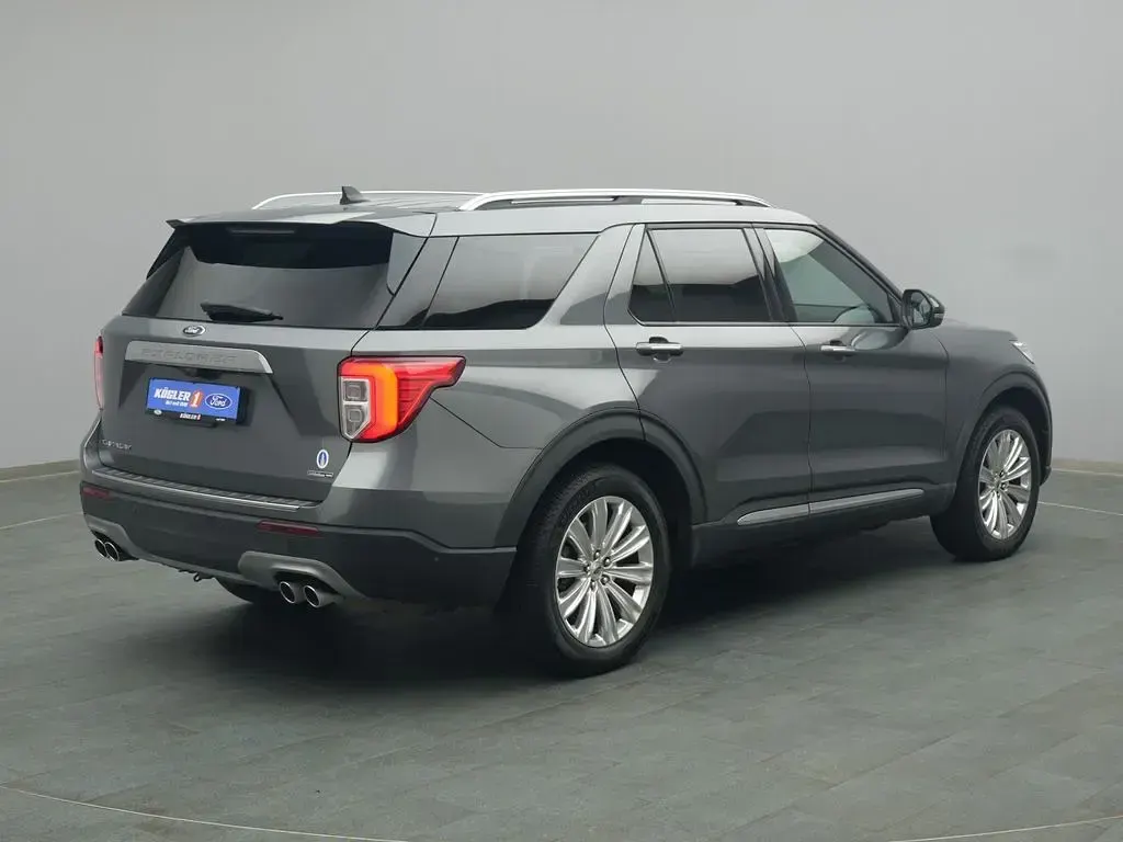 Gebraucht Ford Explorer Platinum 457 PS (336 kW) 2023 Carbonized gray SUV