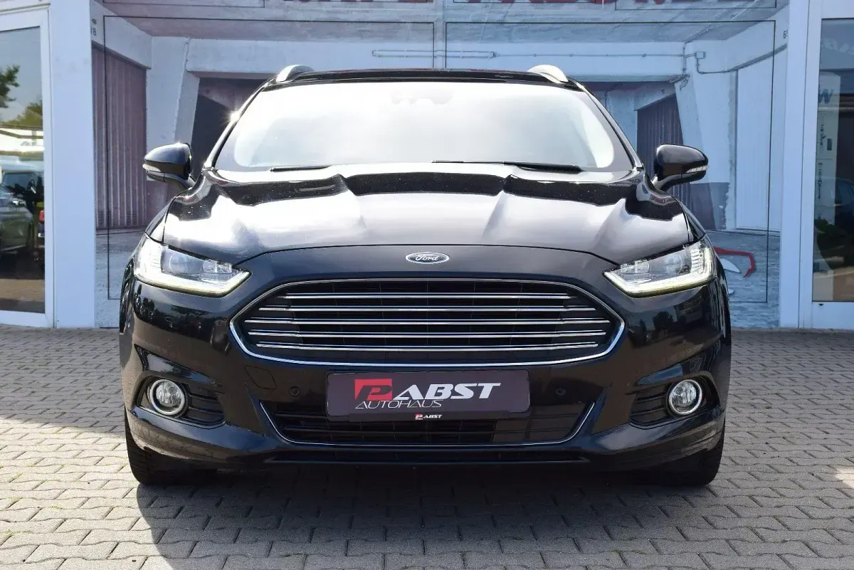 Gebraucht Ford Mondeo 179 PS (131 kW) 2016 Schwarz Kombi