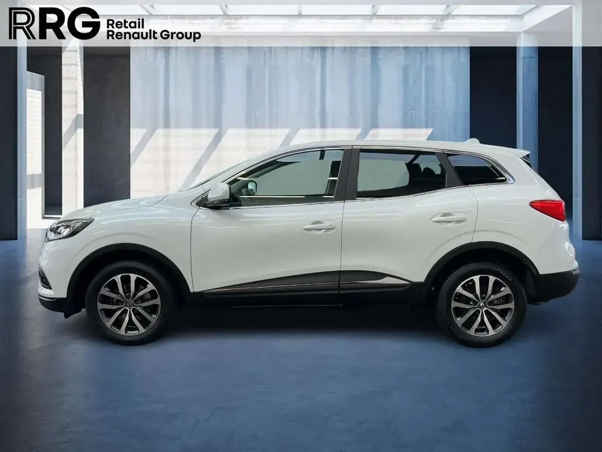 Gebraucht Renault Kadjar Business 140 PS (102 kW) 2021 Weiss â´nacreâ´ SUV