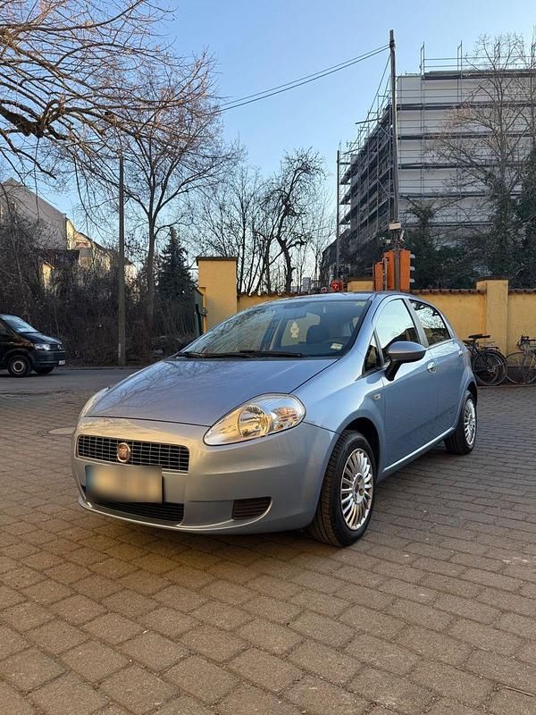 Gebraucht Fiat Grande Punto 77 PS (56 kW) 2007 Blau Kleinwagen