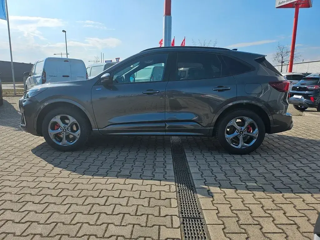 Neu Ford Kuga ST-Line X 152 PS (111 kW) 2026 Grau SUV