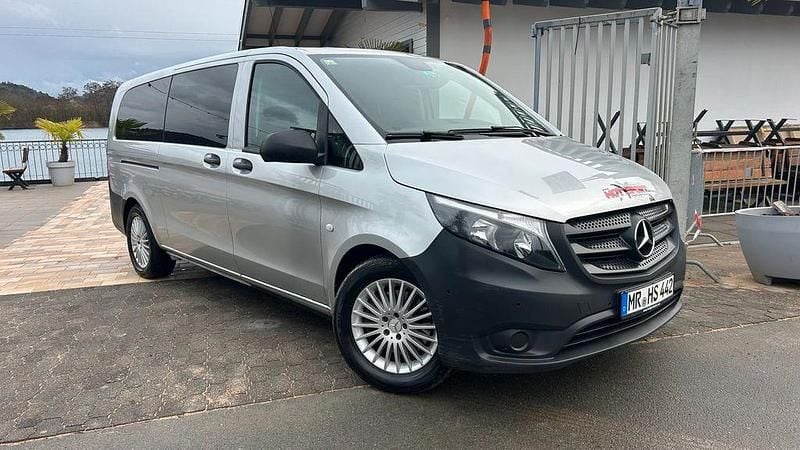 Gebraucht Mercedes Vito 163 PS (119 kW) 2019 Silber Van