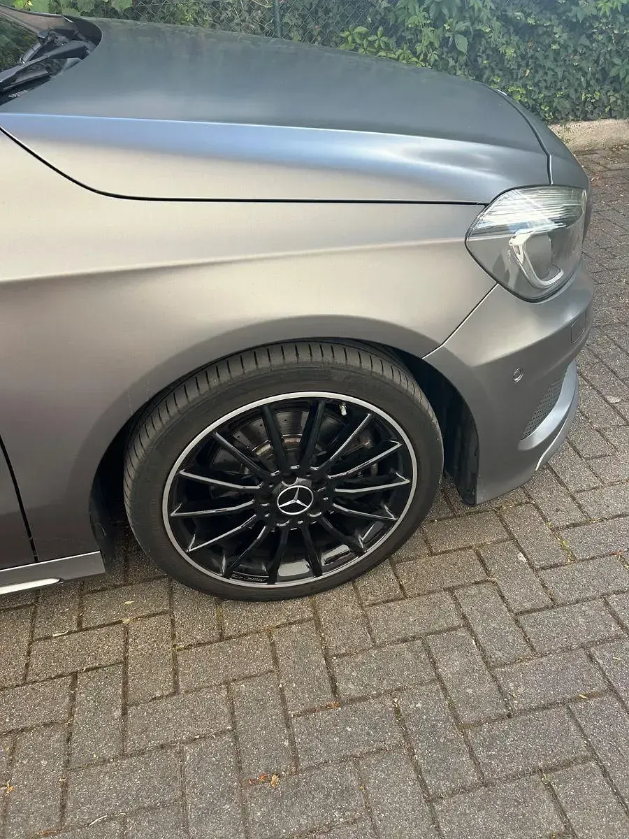 Gebraucht Mercedes A220 AMG line 170 PS (125 kW) 2014 Grau Kleinwagen