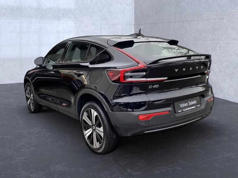 Gebraucht Volvo C40 Core 169 kW (231 PS) 2023 Black solid (stone) / solid (schwarz) SUV