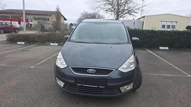 Gebraucht Ford Galaxy 150 PS (110 kW) 2007 Grau Van / Kleinbus