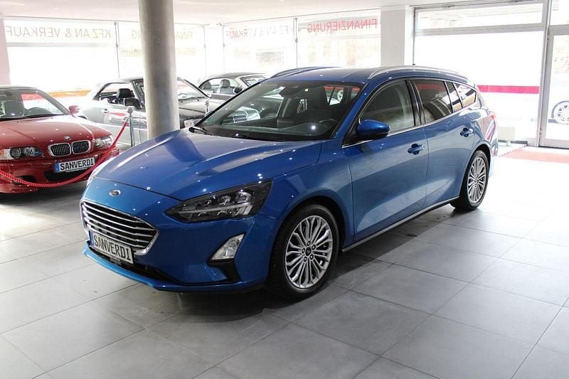 Blau Gebraucht 2020 Ford Focus Titanium X Kombi | 8.990 € (Superpreis) - Bild 1/4