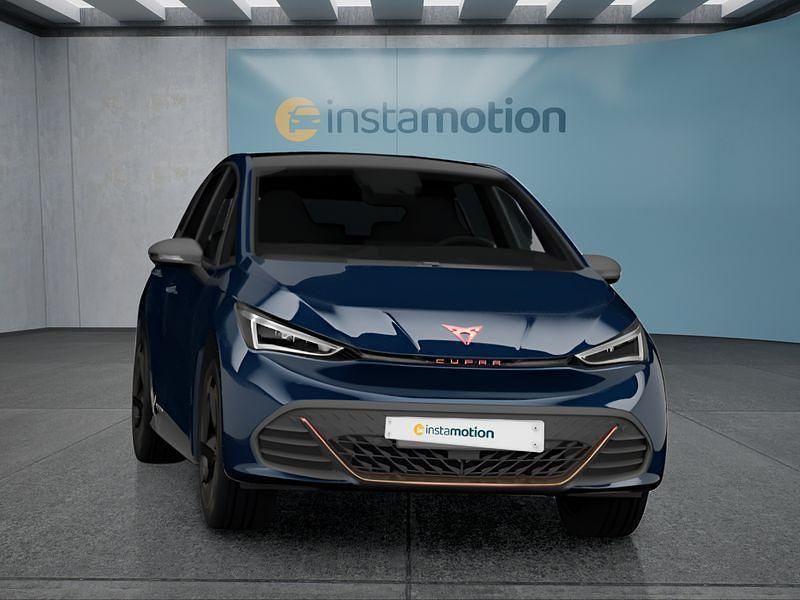 Second-hand Cupra Born 169 kW (231 CP) 2025 Albastru Hatchback