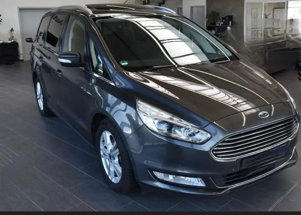 Gebraucht Ford Galaxy 180 PS (132 kW) 2016 Grau Van / Kleinbus