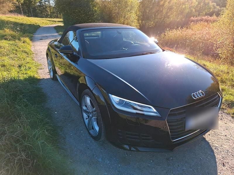 Gebraucht Audi TT Roadster 180 PS (132 kW) 2017 Schwarz Cabrio