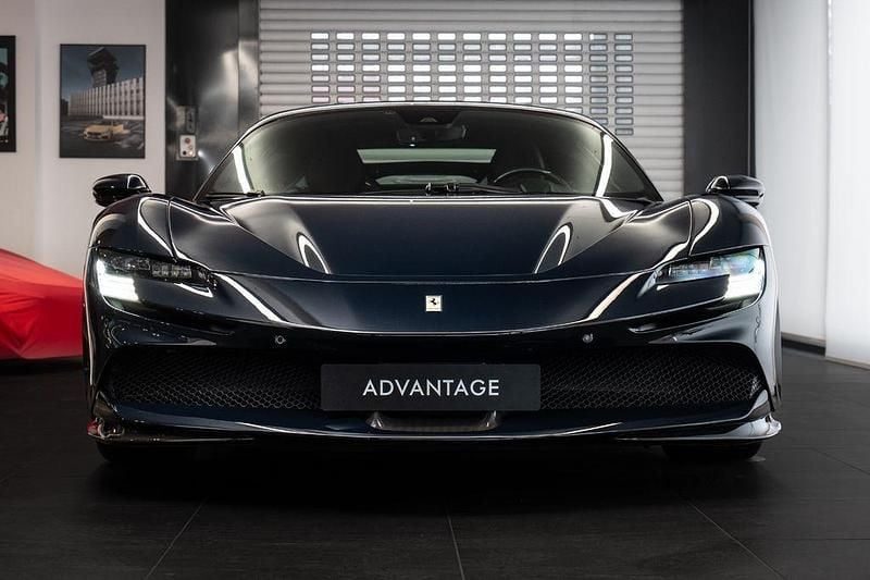 Gebraucht Ferrari SF90 2021 Blau