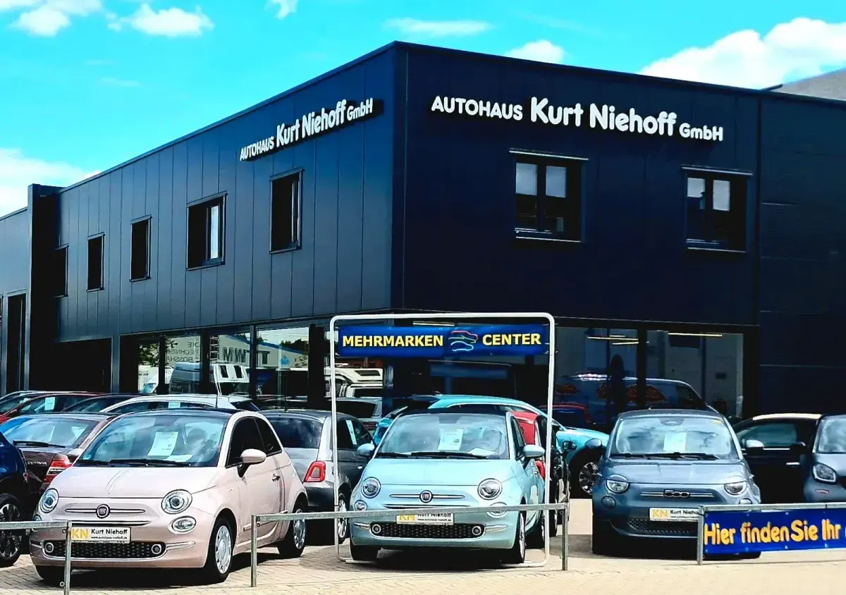 Gebraucht Fiat 600 La Prima 101 PS (74 kW) 2024 Grün SUV