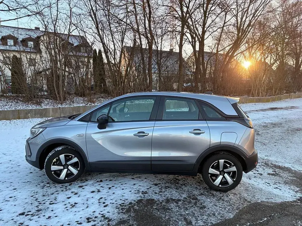 Gebraucht Opel Crossland Edition 83 PS (61 kW) 2022 Silber SUV