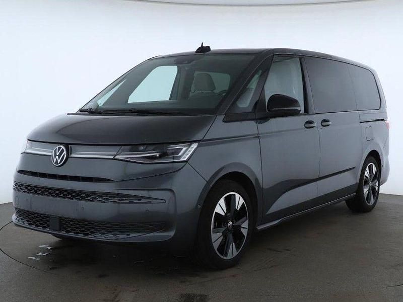 Gebraucht VW Multivan Life 150 PS (110 kW) 2025 Grau Van