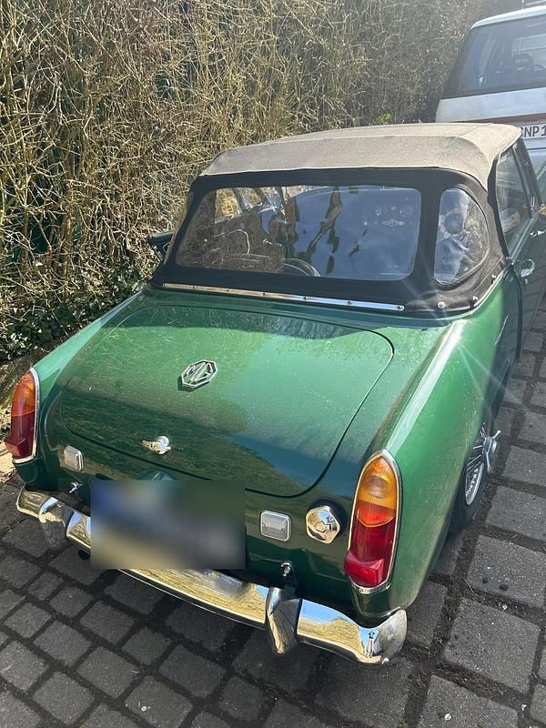 Second-hand MG Midget 54 CP (39 kW) 1967 Verde Cabrio