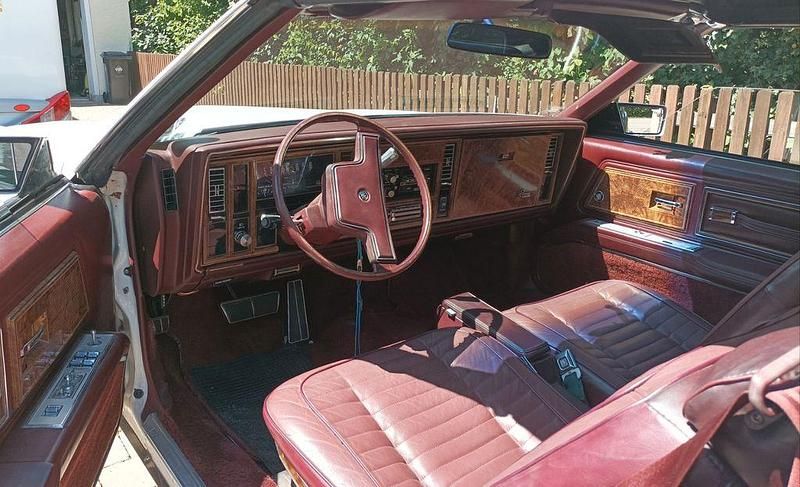 Gebraucht Buick Riviera 141 PS (103 kW) 1983 Weiß Coupé