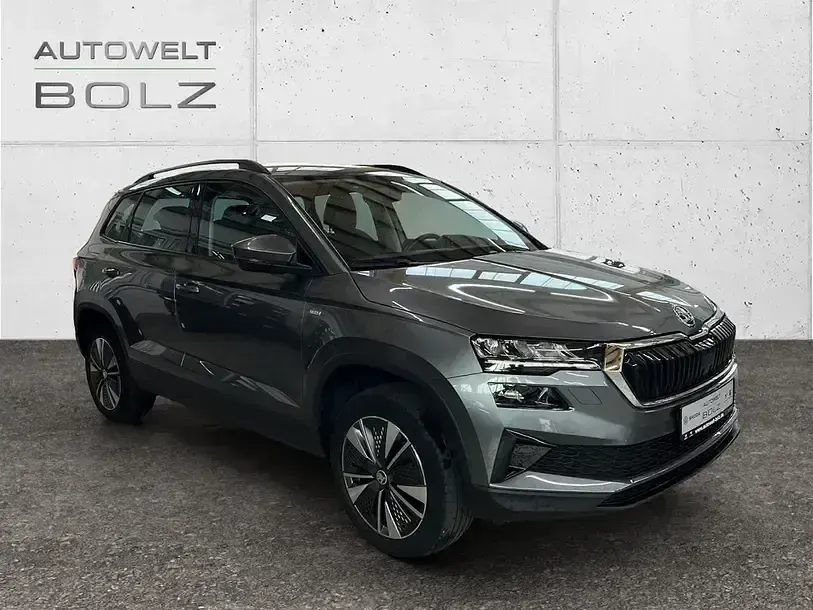 Gebraucht Skoda Karoq Tour 110 PS (80 kW) 2023 Grau SUV