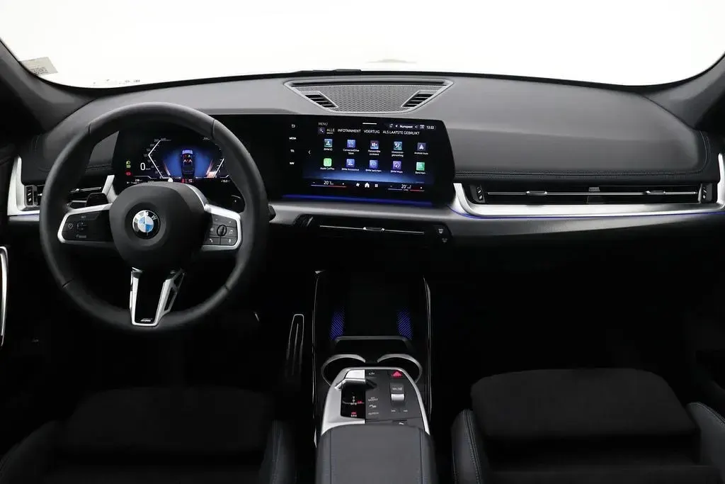 Gebraucht BMW X1 M Sport 136 PS (100 kW) 2025 Blau SUV