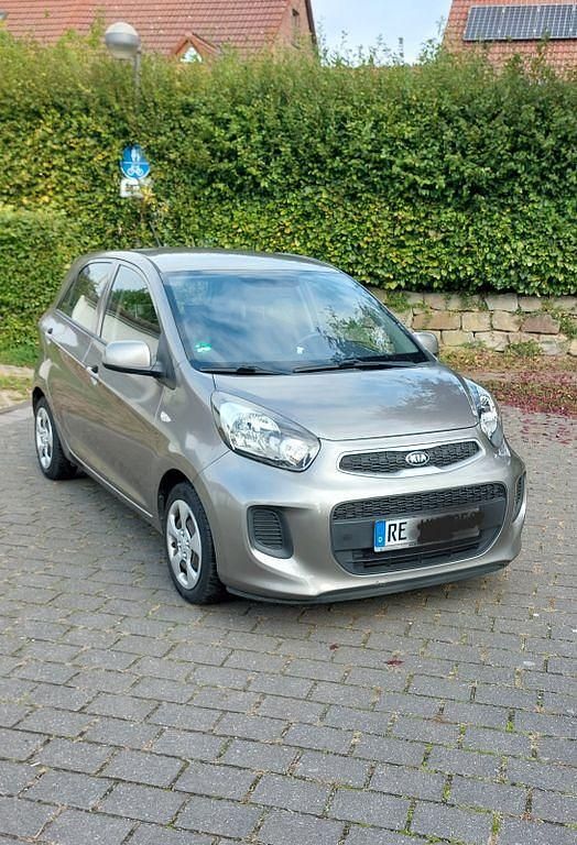 Grau Gebraucht 2015 Kia Picanto Edition 7 Kleinwagen | 5.990 € (Fairer Preis) - Bild 1/4