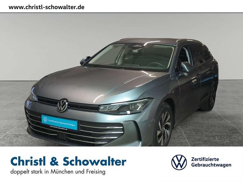 Diabasgrau metallic Gebraucht 2024 VW Passat Business Kombi | 37.412 € (Guter Preis) - Bild 1/4