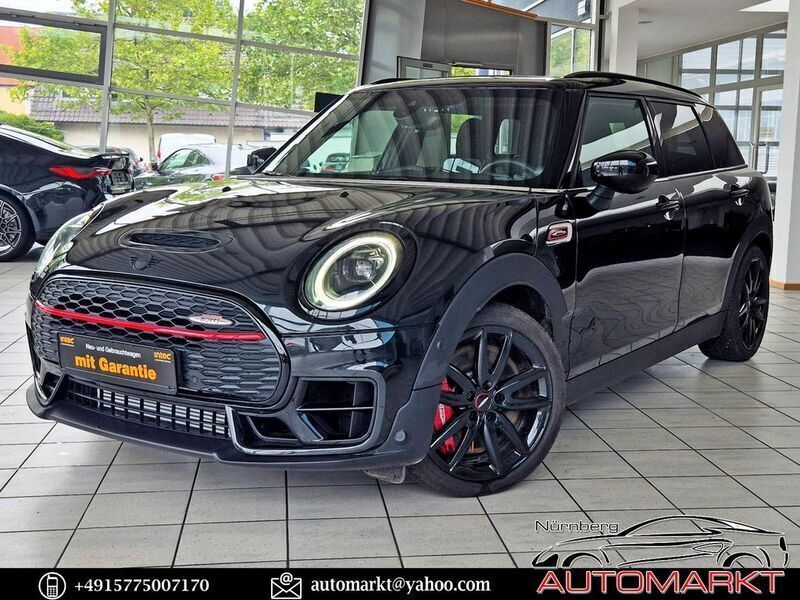 Schwarz Gebraucht 2024 Mini John Cooper Works Clubman Kombi | 36.390 € (Superpreis) - Bild 1/4