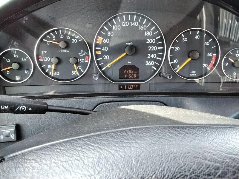 Gebraucht Mercedes SL280 204 PS (150 kW) 2000 Grau Cabrio