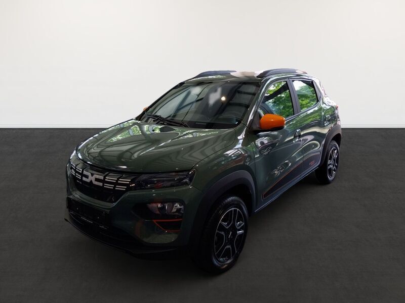Oliv grau Gebraucht 2023 Dacia Spring Essentiel Kleinwagen | 15.290 € (Etwas zu teuer) - Bild 1/4