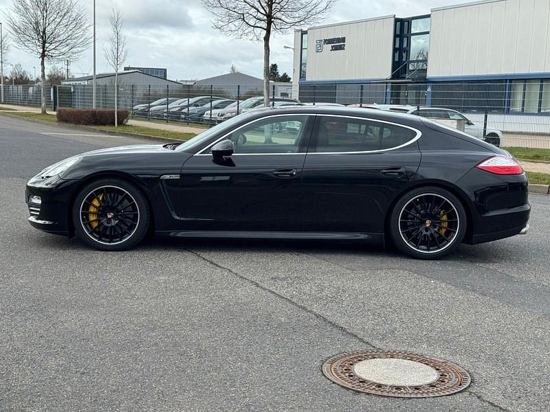 Gebraucht Porsche Panamera 4S 400 PS (294 kW) 2012 Schwarz Limousine