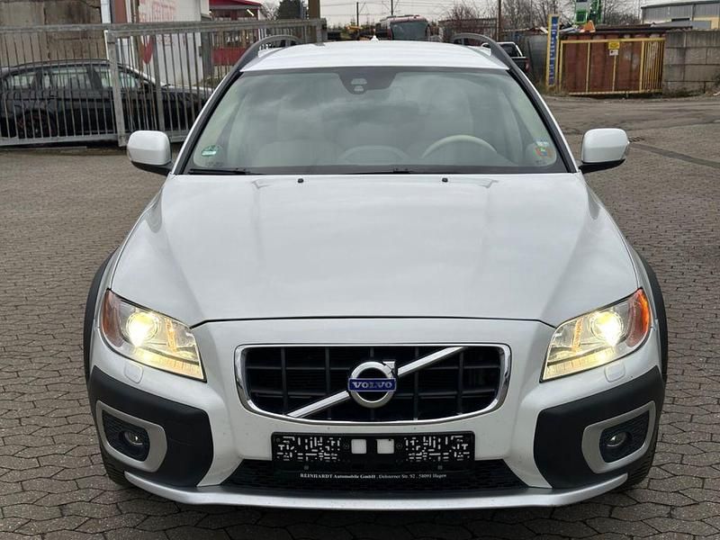 Gebraucht Volvo XC70 243 PS (178 kW) 2013 Weiß SUV