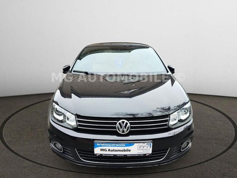 Usata VW Eos 140 CV (102 kW) 2012 Nero Cabrio