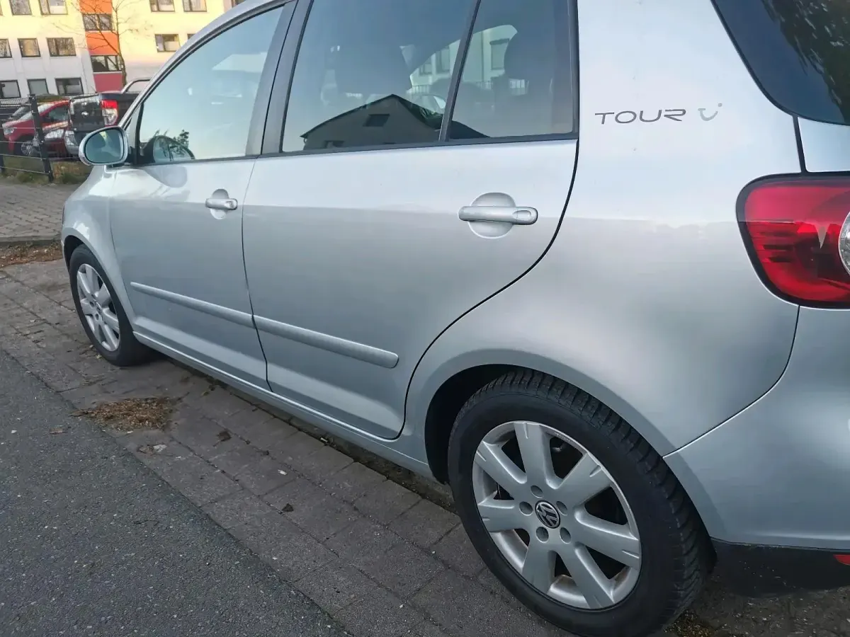 Używany VW Golf Plus Cross 105 KM (77 kW) 2007 Szary Minivan