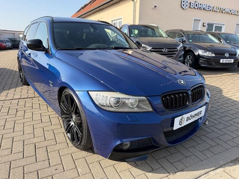 Gebraucht BMW 320 M Sport 184 PS (135 kW) 2011 Blau Kombi