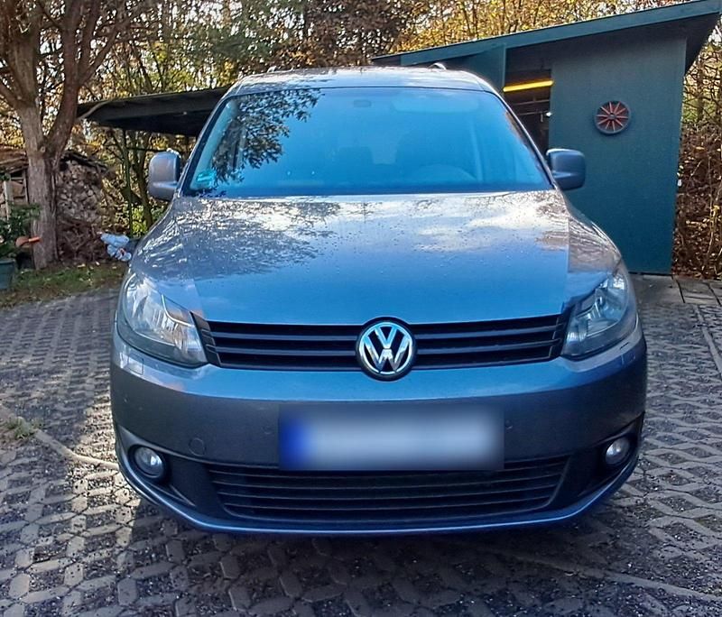 Gebraucht VW Caddy Edition 140 PS (102 kW) 2013 Grau Van / Kleinbus