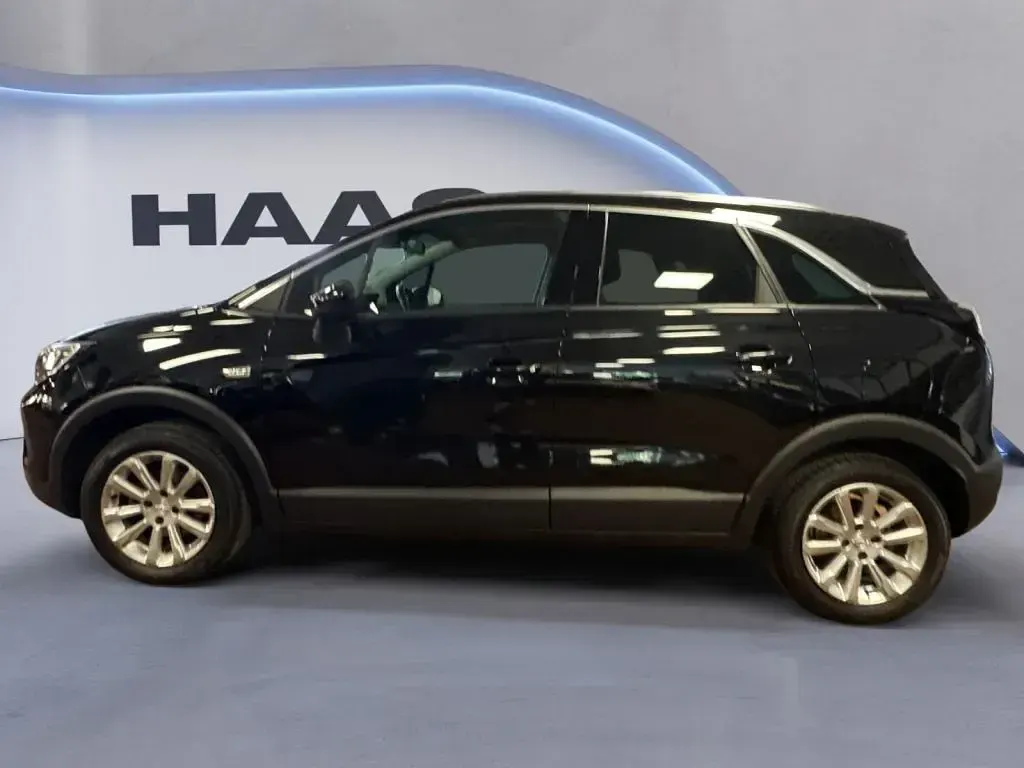 Gebraucht Opel Crossland Elegance 110 PS (80 kW) 2022 Diamant schwarz/karbon schwarz SUV