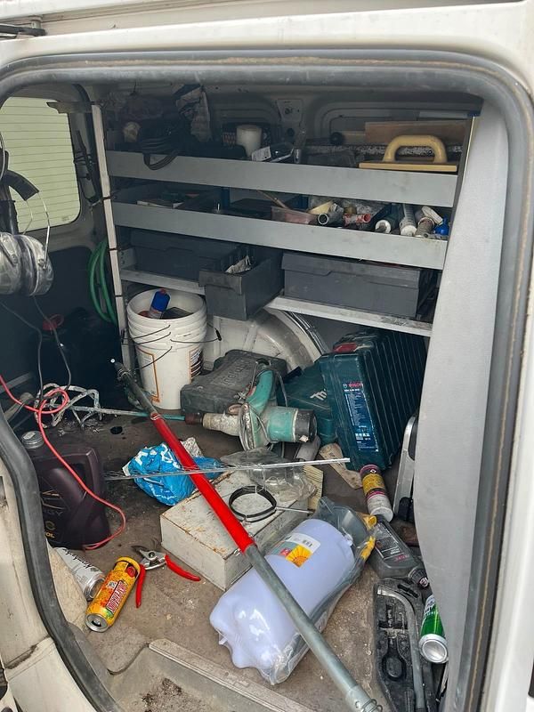 Gebraucht VW Caddy 70 PS (51 kW) 2010 Weiß Van / Kleinbus