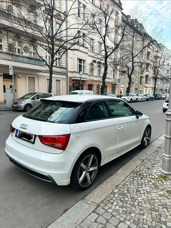 Gebraucht Audi A1 S-Line 86 PS (63 kW) 2013 Weiß Kleinwagen