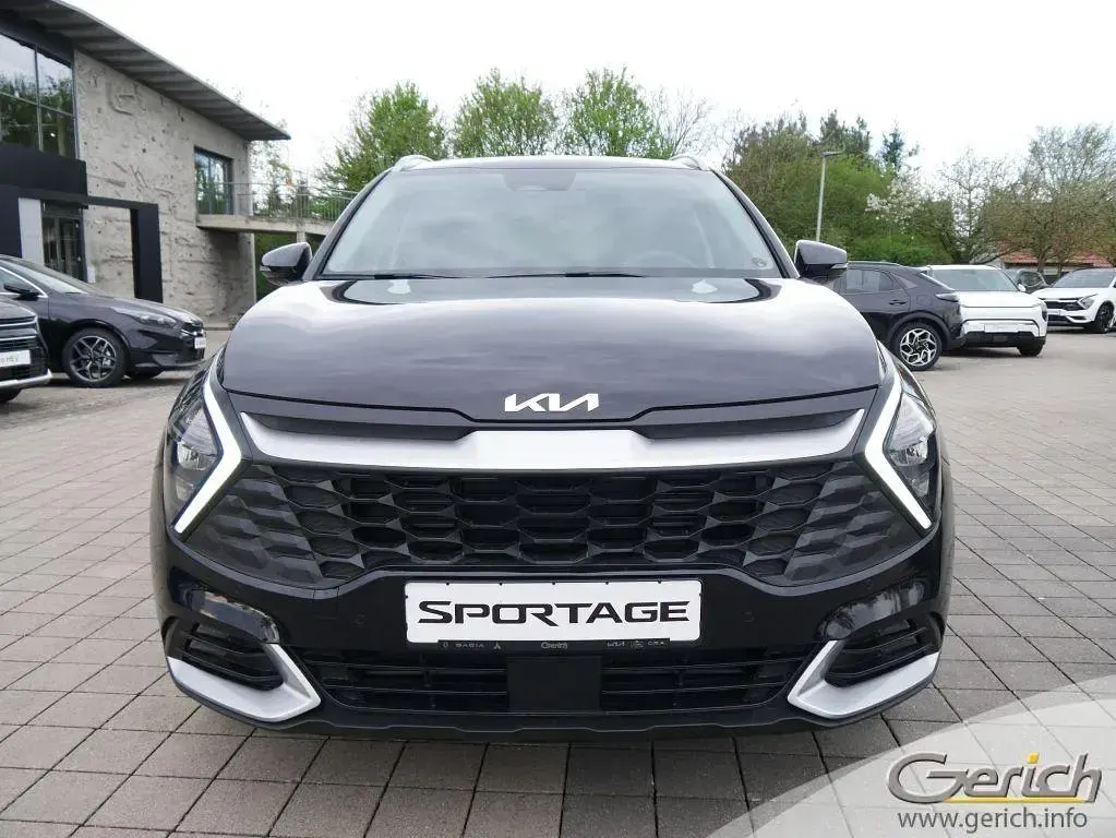 Gebraucht Kia Sportage 160 PS (117 kW) 2025 Zilinaschwarz metallic SUV