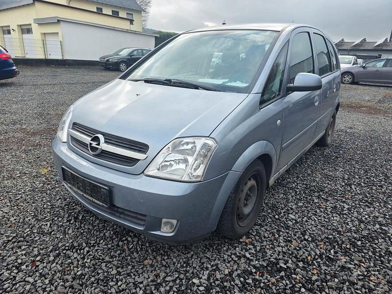 Silber Gebraucht 2005 Opel Meriva Edition Van / Kleinbus | 299 € (Superpreis) - Bild 1/4