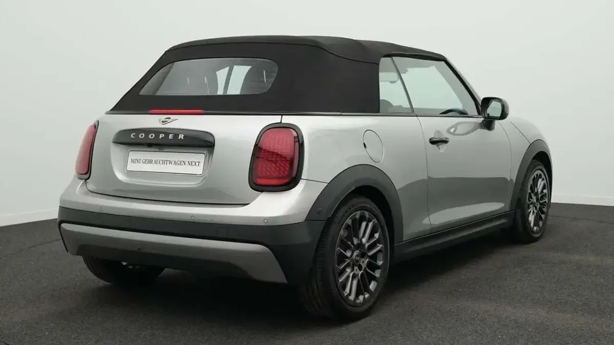 Gebraucht Mini Cooper Cabriolet Classic 163 PS (119 kW) 2025 Grau Cabrio