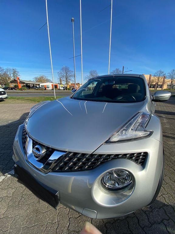 Silber Gebraucht 2014 Nissan Juke Acenta SUV | 5.999 € (Guter Preis) - Bild 1/4
