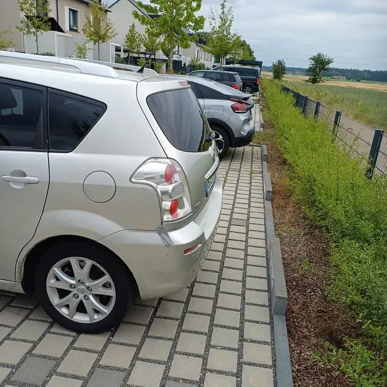 Gebraucht Toyota Corolla Verso 136 PS (100 kW) 2009 Grau Van / Kleinbus