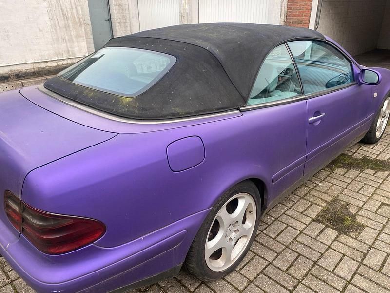 Gebraucht Mercedes CLK230 194 PS (142 kW) 1999 Andere farben Cabrio