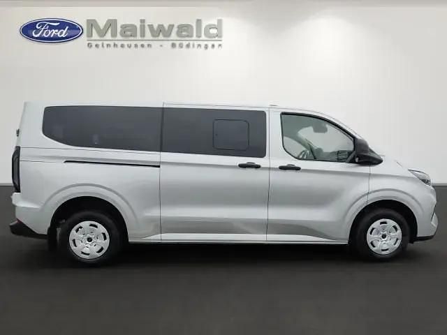 Gebraucht Ford Transit Custom Trend 170 PS (125 kW) 2025 Polarsilber metallic Kombi