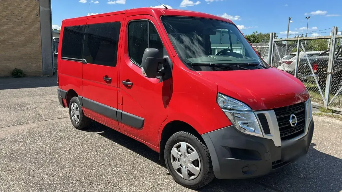 Gebraucht Nissan NV400 110 PS (80 kW) 2017 Rot Van