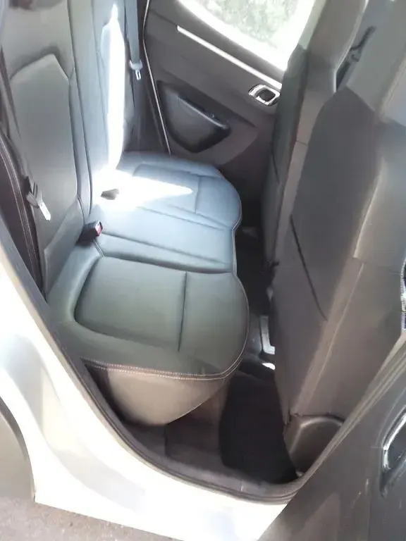 Gebraucht Dacia Spring Comfort Plus 33 kW (45 PS) 2022 Silber Kleinwagen