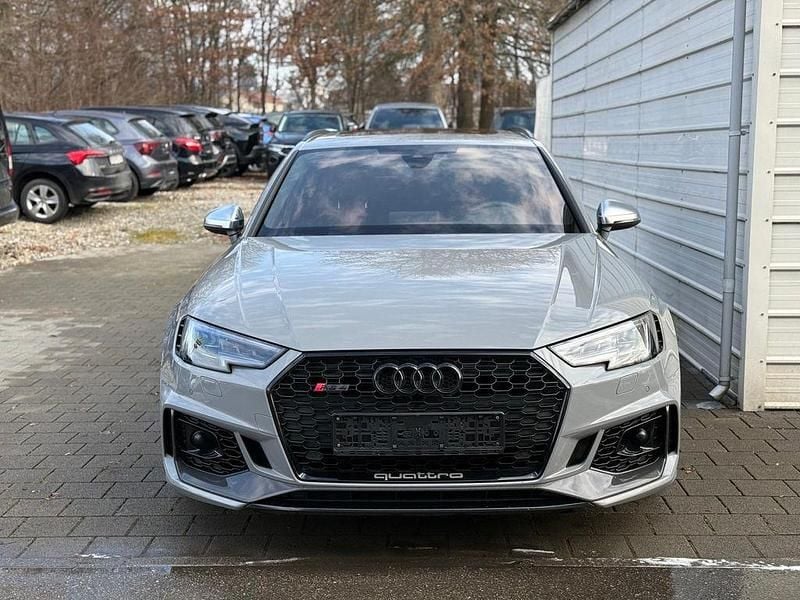 Gebraucht Audi RS4 Sport 450 PS (330 kW) 2019 Nardograu Kombi