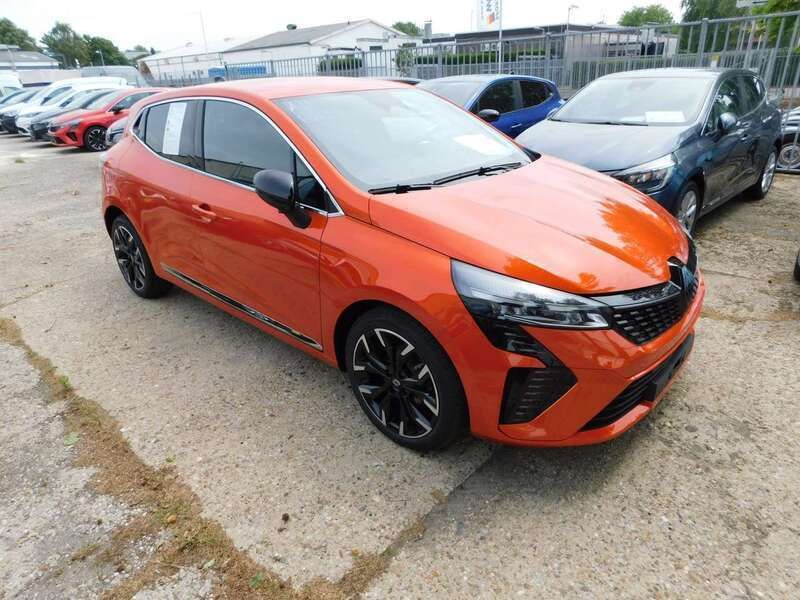 Valencia orange Neu 2025 Renault Clio V Techno Kleinwagen | 19.950 € (Fairer Preis) - Bild 1/4
