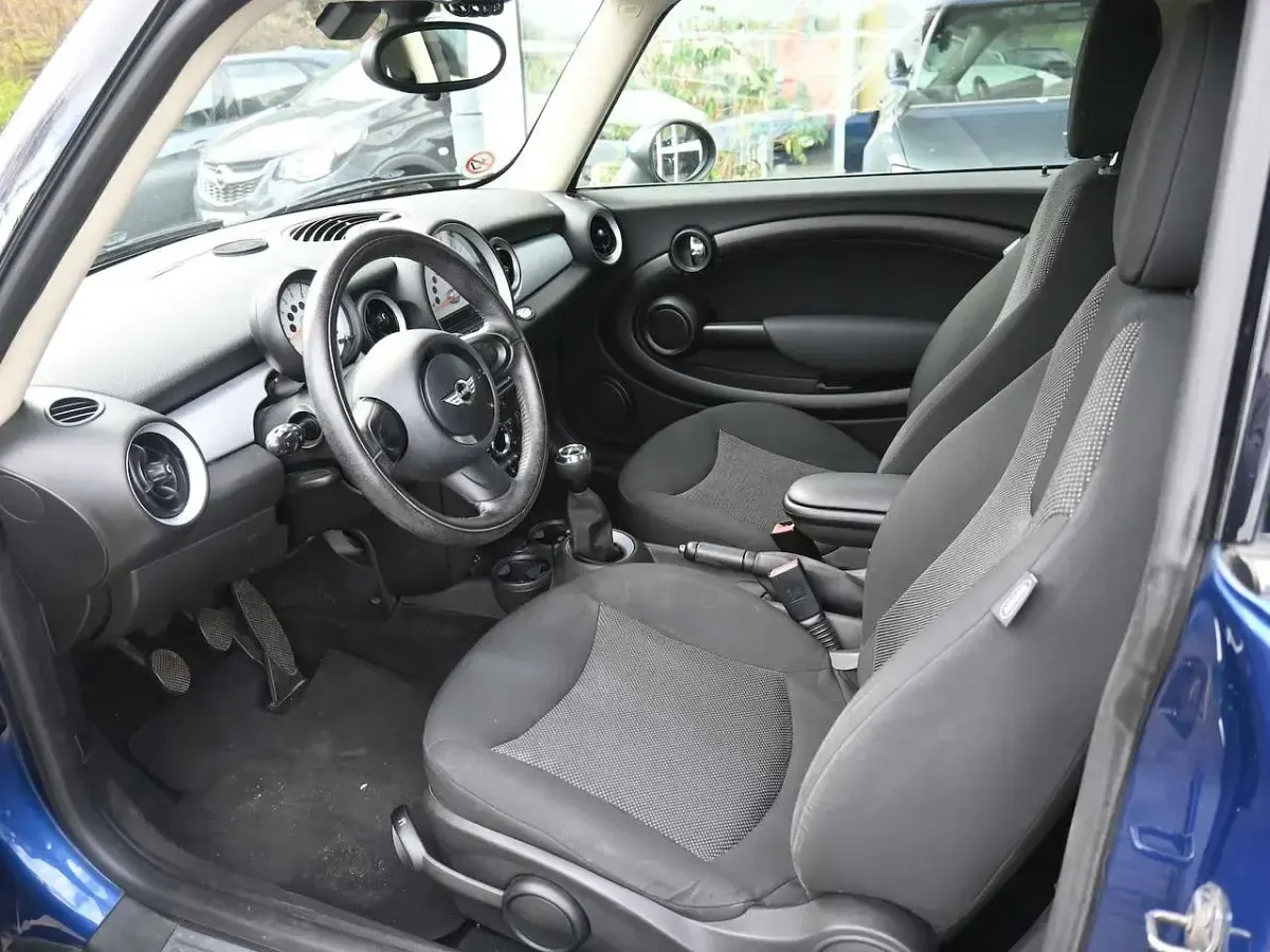 Usado Mini ONE 75 HP (55 kW) 2013 Azul Citadino
