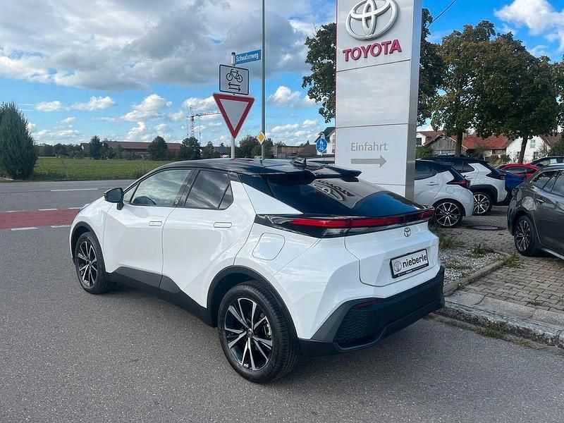 Gebraucht Toyota C-HR 223 PS (164 kW) 2025 Weiß SUV