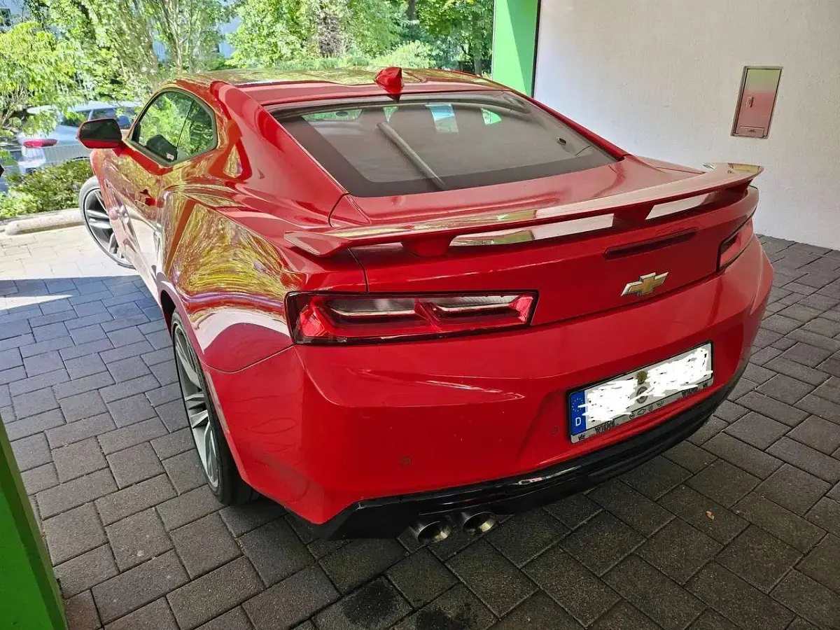Gebraucht Chevrolet Camaro 453 PS (333 kW) 2018 Rot Coupé